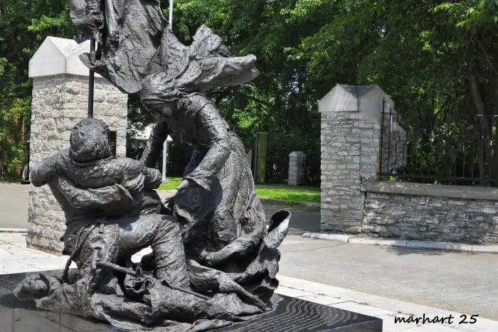Monument "Compassion"