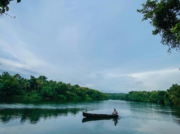 Plan your Kerala Backwaters vacation with Soma Journeys