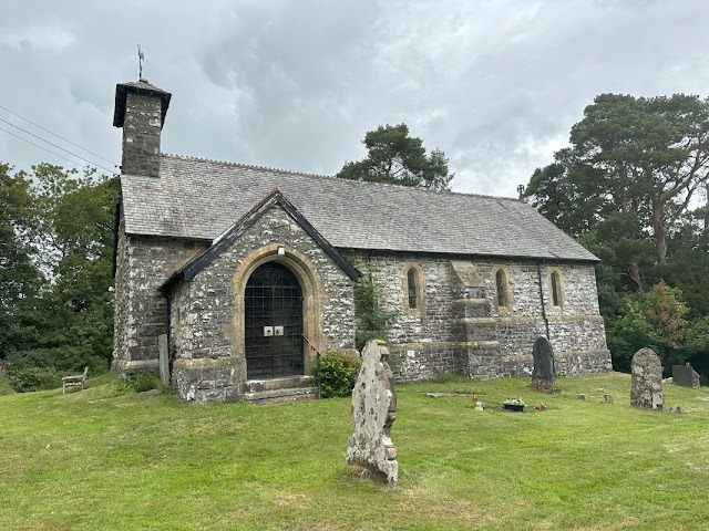 Llanlleonfel Church, Garth