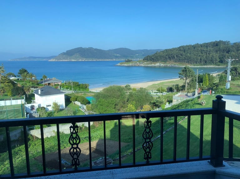 Exterior del alojamiento incluido en la gestión de HolonSolutions