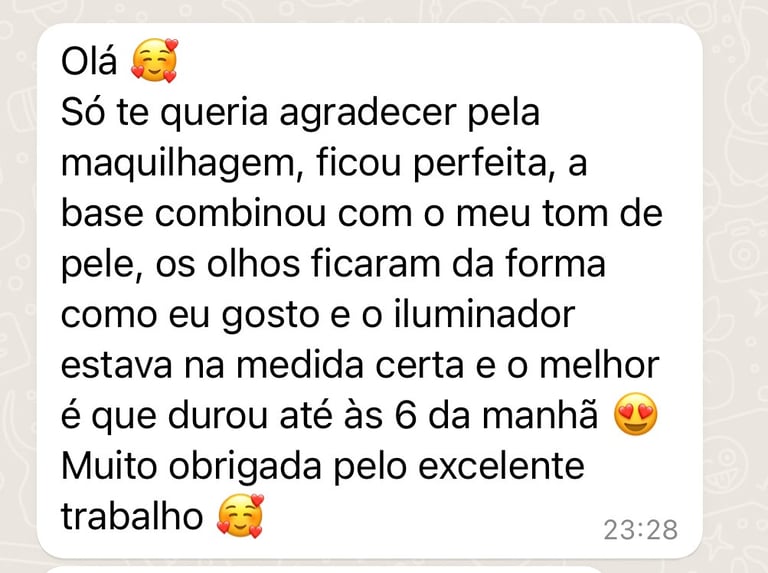 depoimento 5 estrela de cliente maquiada por dayze beauty