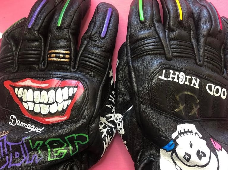 GANTS IXON PERSONNALISÉS PAR DKM CUSTOM
