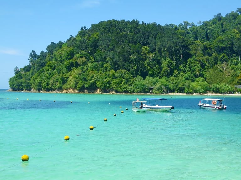 Tunku Abdul Rahman Marine Park, Sabah Borneo