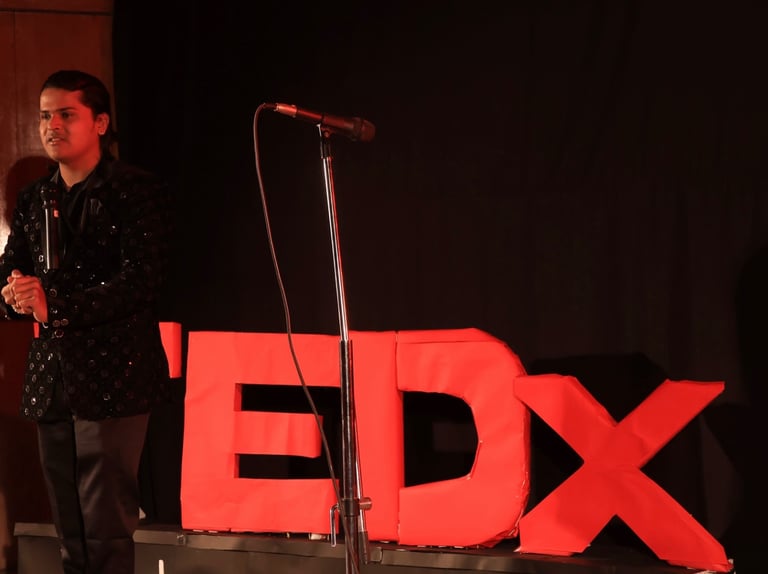 Indian corporate mentalist in Delhi illusionist magician