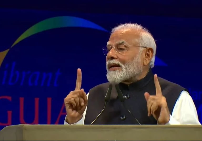 PM Modi sharing growth views and opportunities to Invest in India