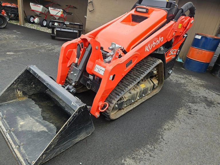 Kubota Skid Steer SCL1000