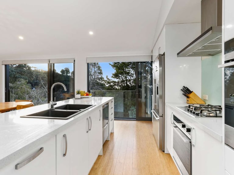 Galley kitchen island - Highend Homes - West Auckland builder