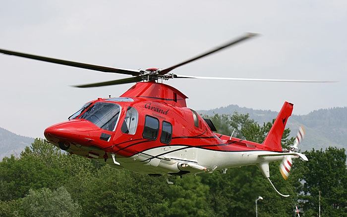 продаж вертольотів Agusta AW109 Grand