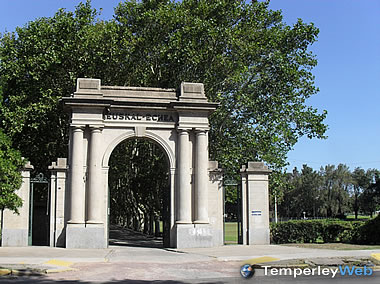 Colegio Euskal Echea, Llavallol