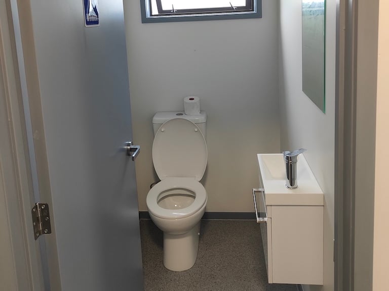 Customer bathroom - Commercial builder