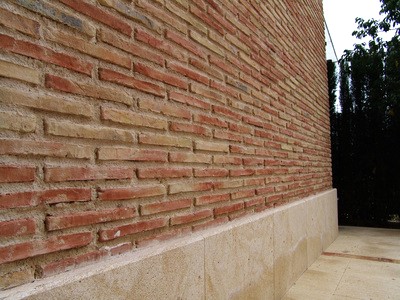 Briquettes mur exterieur