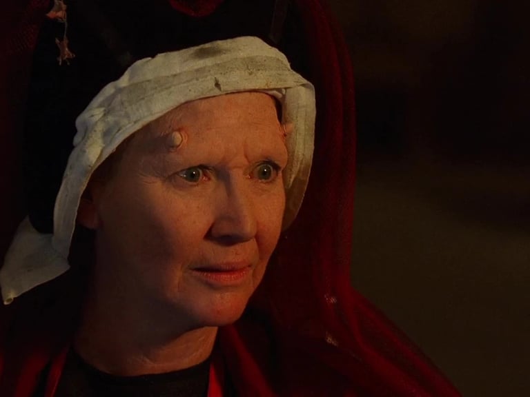 Charlotte Stewart in Dark Angel: The Ascent