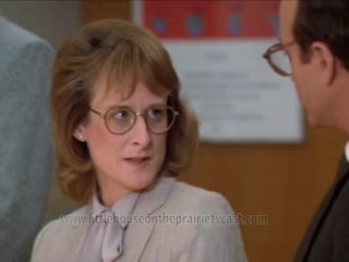 Lucy Lee Flippin in Moonlighting