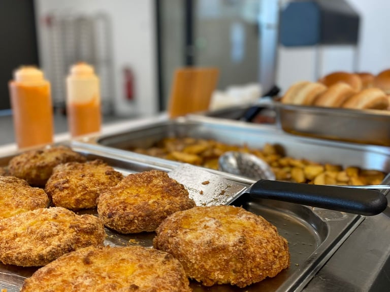 Käsespätzle Burger Patty