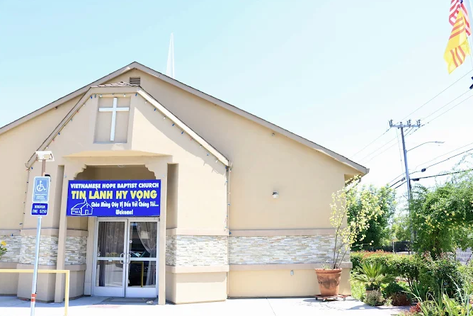 vietnamese church sacramento