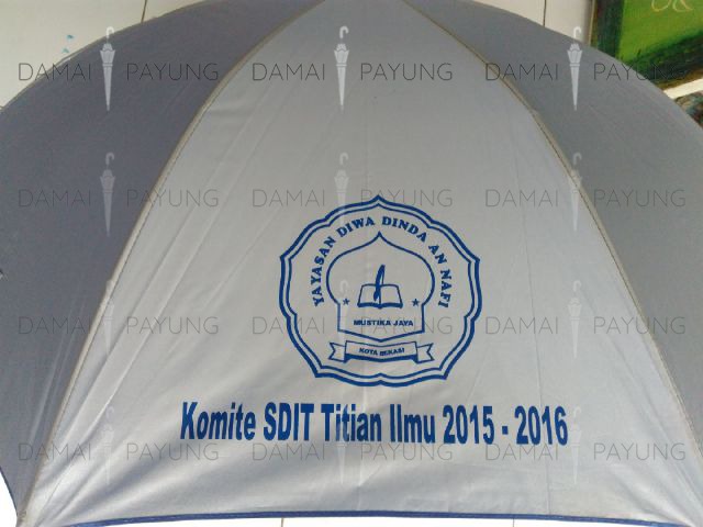 Payung promosi polos golf silver biru SDIT titian