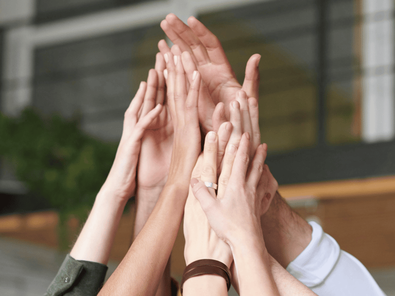 Samenwerking tussen schoolleider en team bij zorgverdeling met de Zorgcheck.