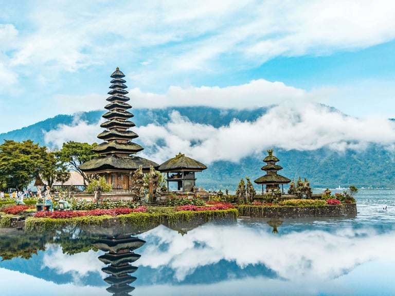 Ulun Danu Temple Tour