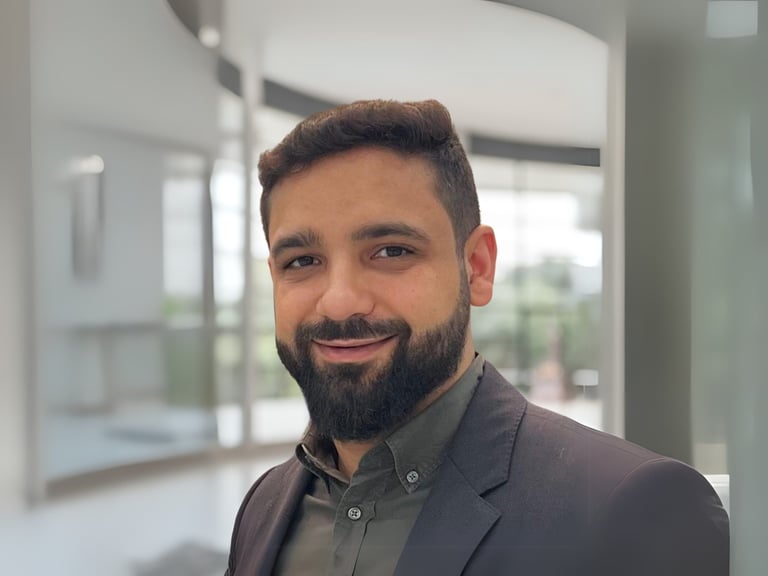 Dr. Suhaib Al-Janabi, Etobicoke Optometrist