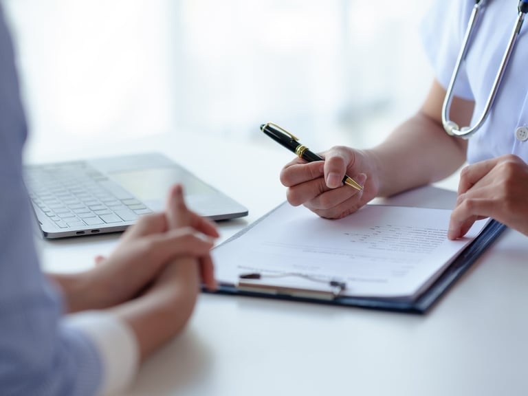 Reflejo consultora para gestión de organizaciones de la salud