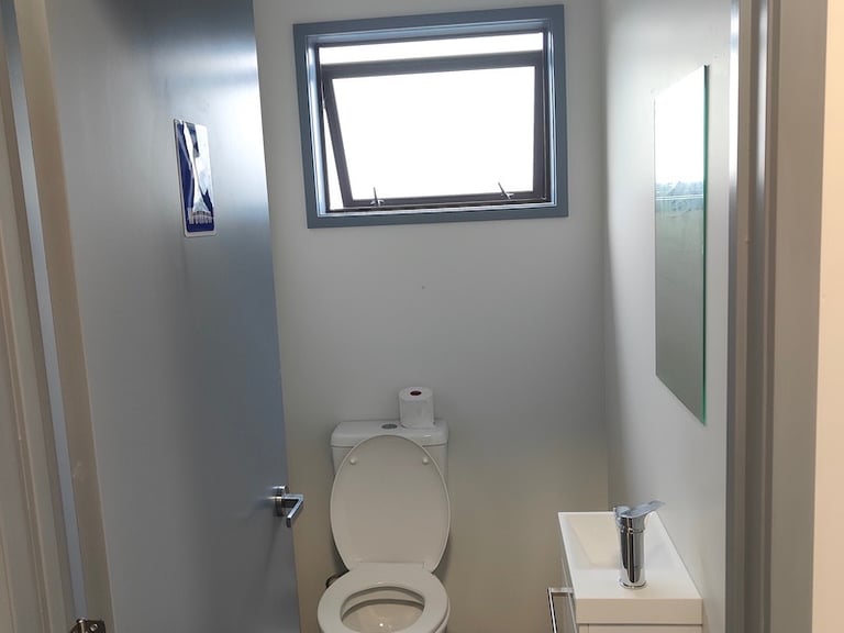 Customer bathroom - Commercial builder