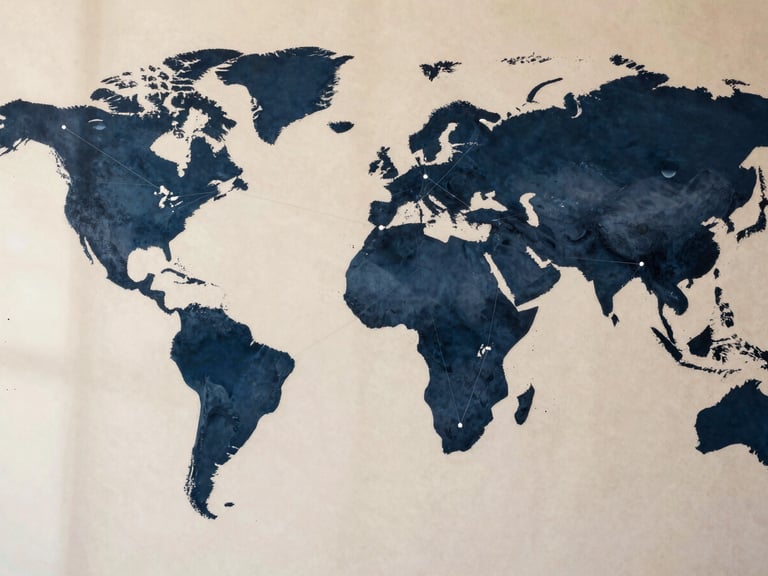 Représentation abstraite de connexions numériques mondiales, avec des points lumineux reliant l'Europe et l'Afrique, ambiance épurée.