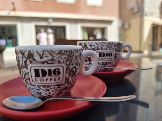 best-coffe-spots-in-zadar-d16