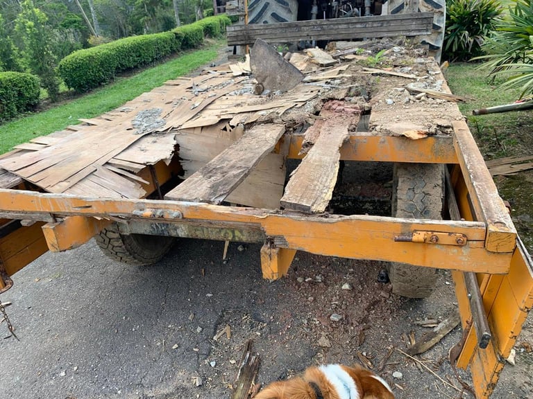 Carreta antes da restauração