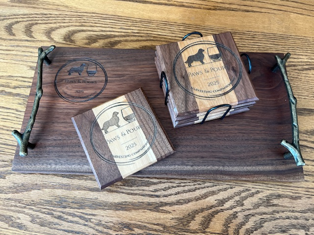 Paws & Pours Charcuterie Board and Coster set