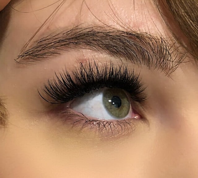 Maximum coverage lash extensions, full and dramatic, in La Jolla