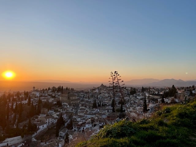 Granada Spanien Sonnenuntergang Backpacking Annershtwo