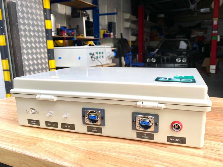 CO and CO2 gas purity analyser