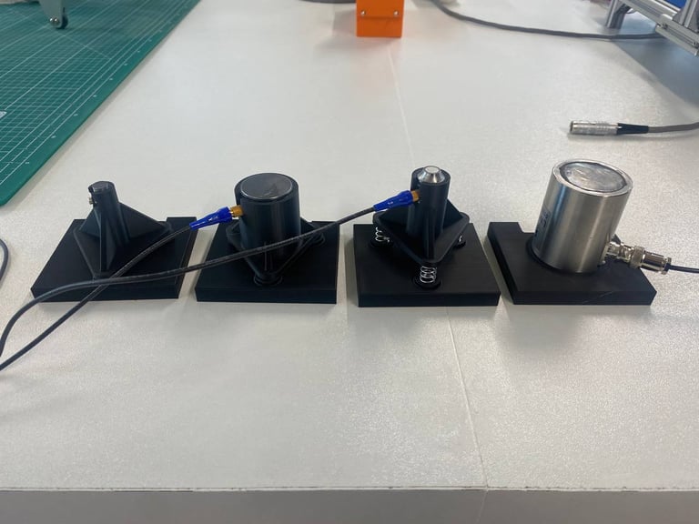 Different acoustic sensors for battery scanning