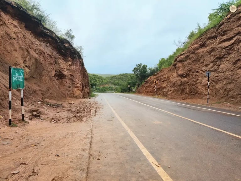 Haldighati mountain pass, famous for its historic connection to Maharana Pratap and the Battle of Haldighati.