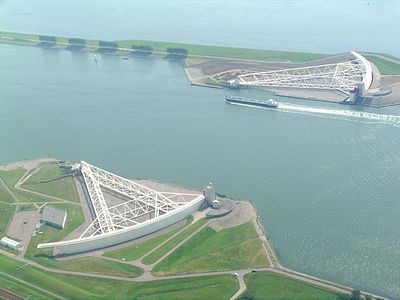 ROTTERDAM - Maeslant barrier -sistema de barragens