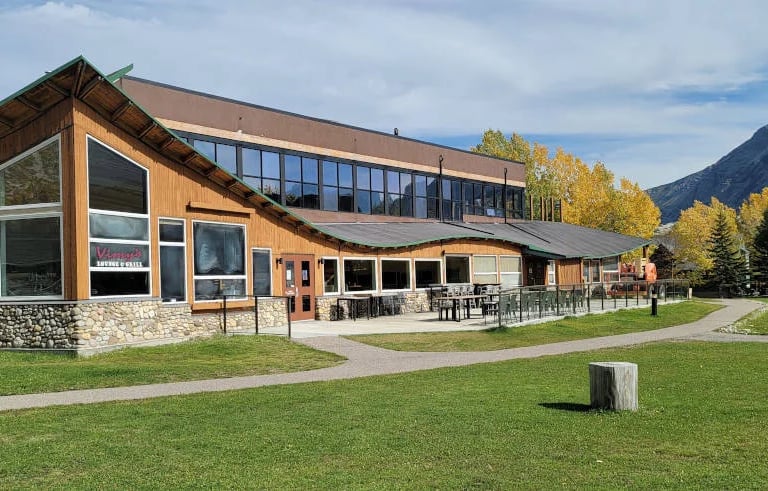 Waterton Lake Lodge Resort, Waterton Park