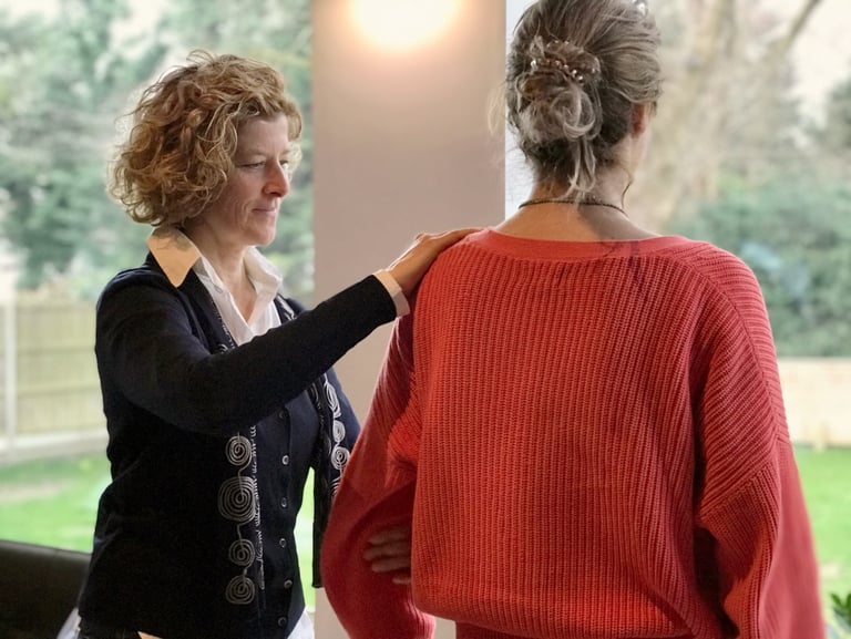 Ruth Hommelsheim with client