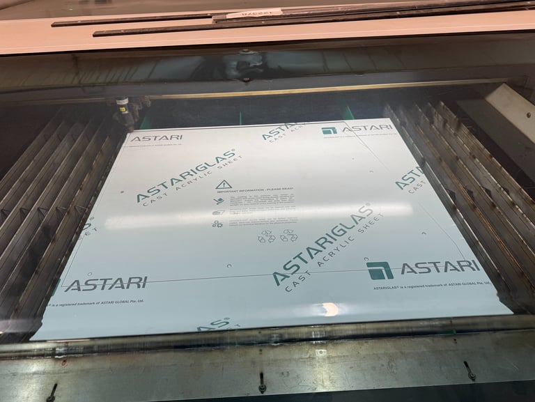 Decoupe laser PMMA plexiglas