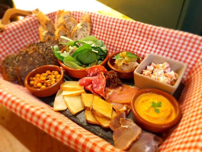 Planche apero en option fait maison bio local