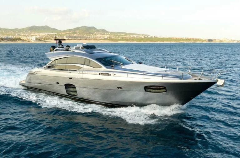 Yate Pershing 75 en renta cabo san lucas