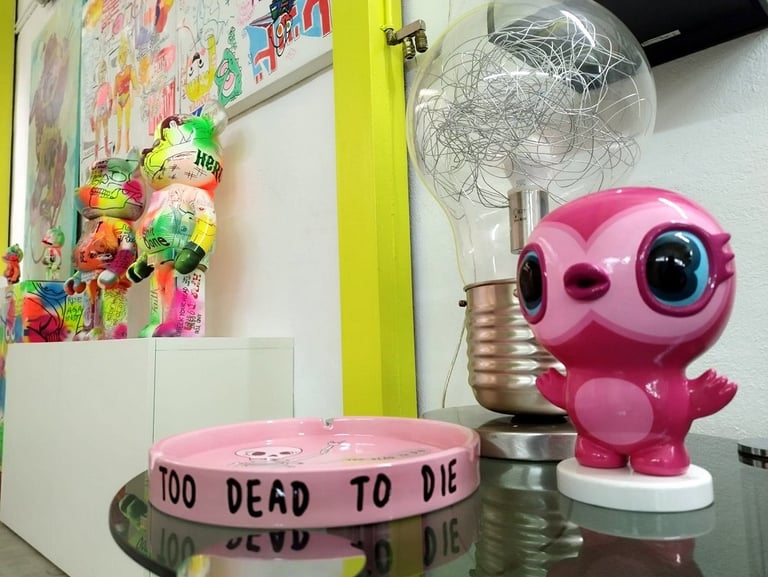 STUDIO GALLERY ESTUDIO GALERIA BILBAO SPAIN ESPAÑA GUGGENHEIM TOURISM