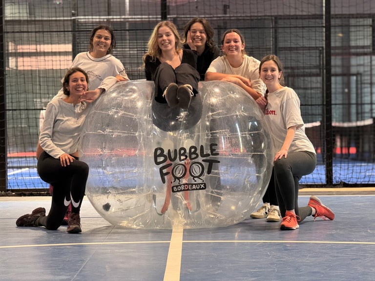 EVJF à Bordeaux avec Bubble foot