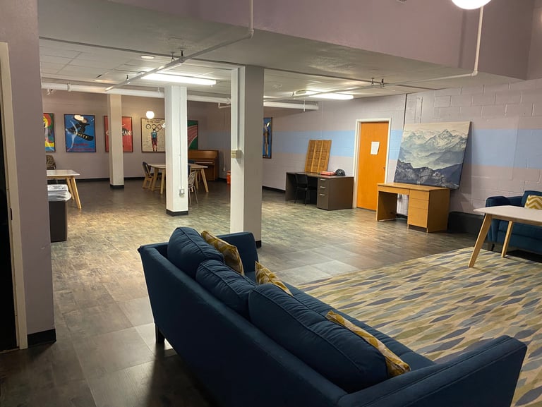 Lovett Blue Room