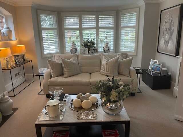 esher-living-room-full-height-plantation-shutters-kt10