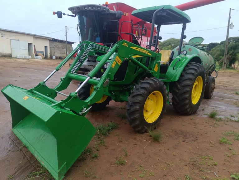 Tipo: Trator | Marca: John Deere | Modelo: 5080E | Ano: 2025