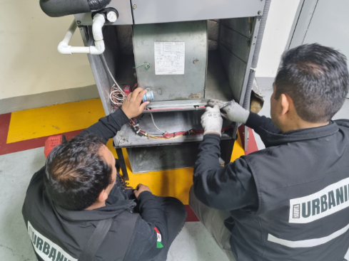 Manteniminto y reparacion de equipos divididos de aire acondicionado