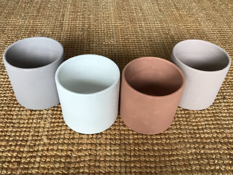 Hand-painted textured vases