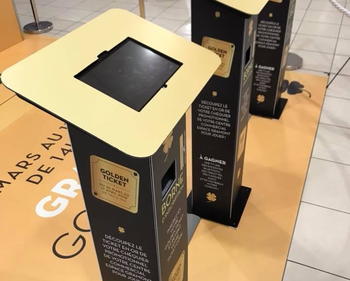 TOTEM DE JEU INTERACTIF