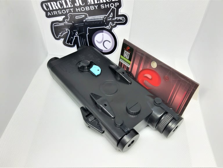 PEQ BATTERY CASE LONG WITH LASER BLACK