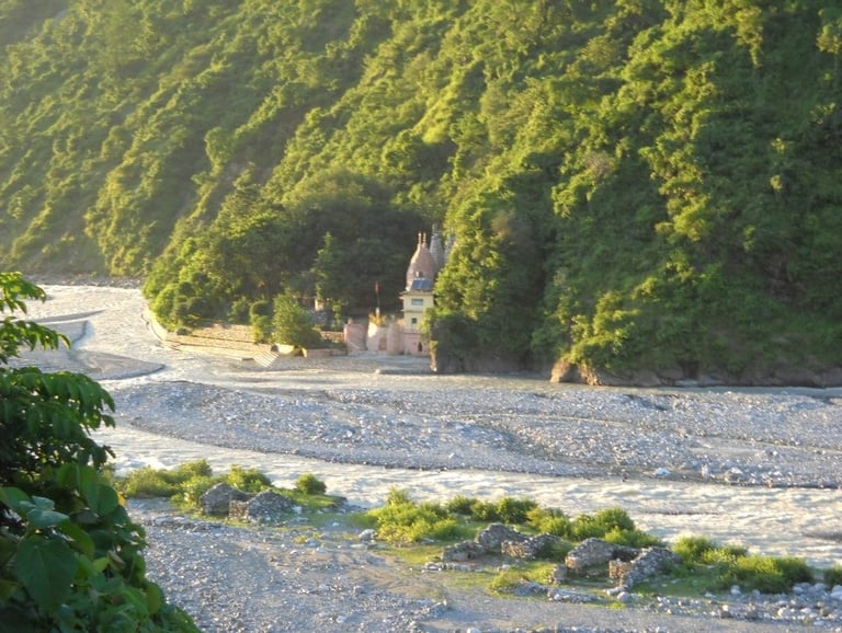 Gotam Ganga, templi Gufa Side, Kailash, Hairakhan